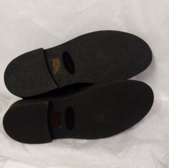 ?Clarks Boots Chukka Ankle Black Suede Leather Lace Up Size 8M  New main image 4